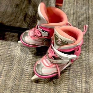 Softec Girls Ice Skates - Like NEW, Toddler 7 - 11
